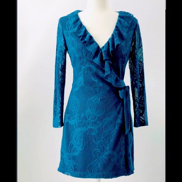 Lily Pulitzer Tiki Wrap Ruffle Crochet Romper Sz S - Picture 1 of 8